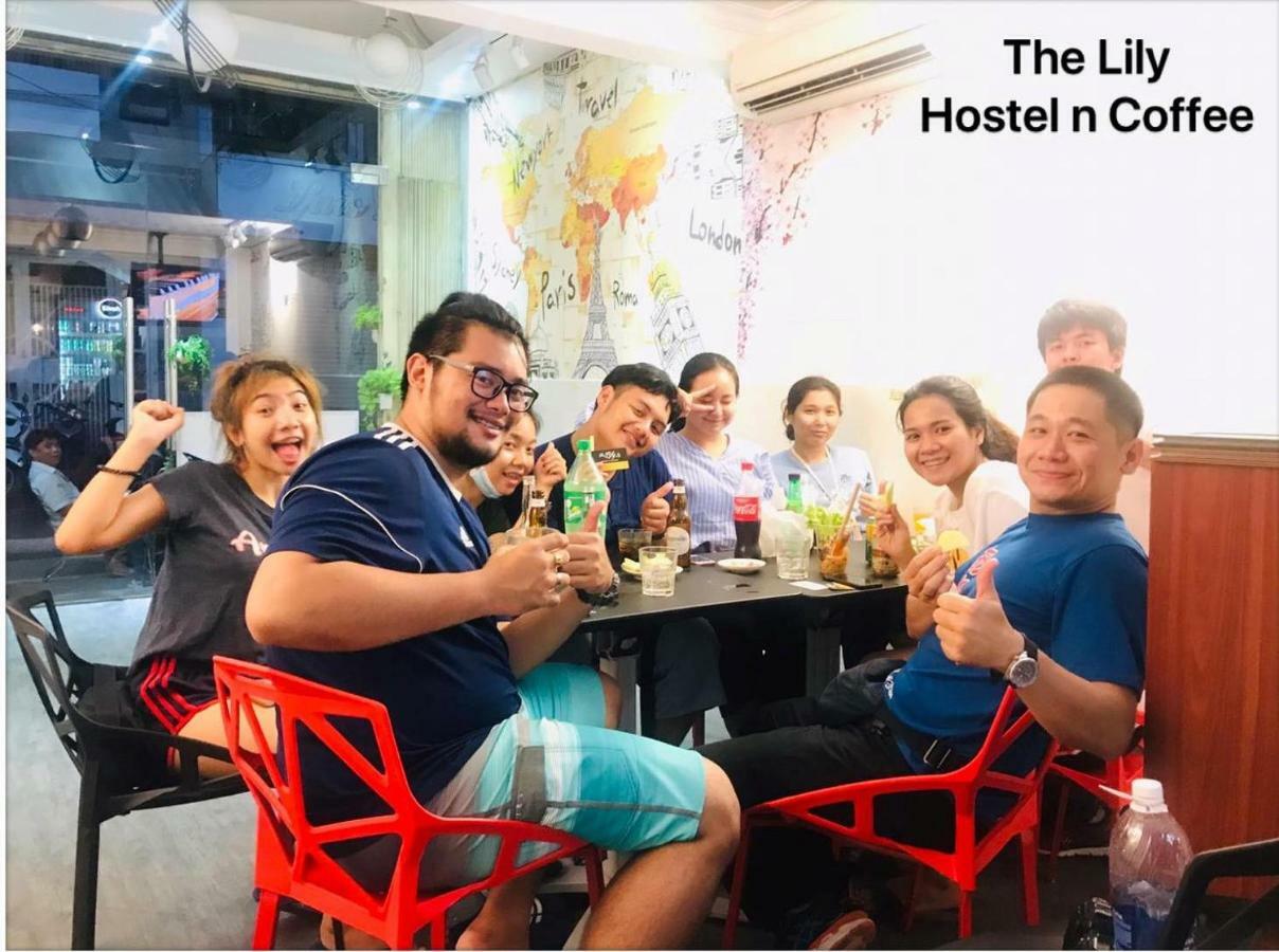 הו צ'י מין סיטי The Lily Hostel & Coffee מראה חיצוני תמונה